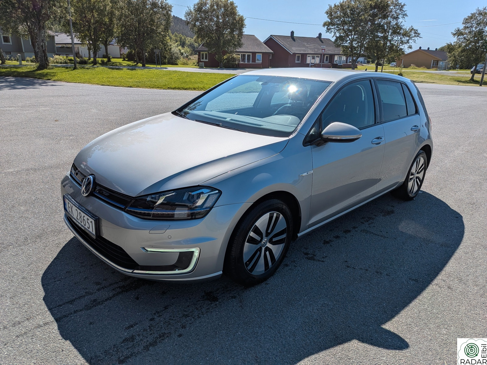 VOLKSWAGEN GOLF Exclusive