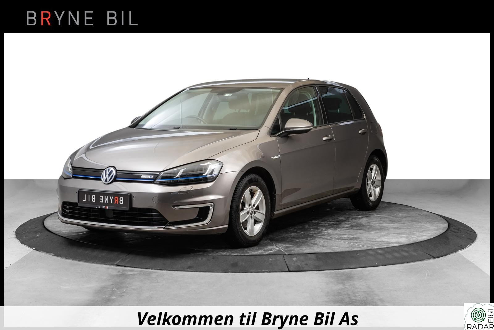VOLKSWAGEN GOLF 190 Km WLTP / Skinn / CARPLAY / NY EU og Service