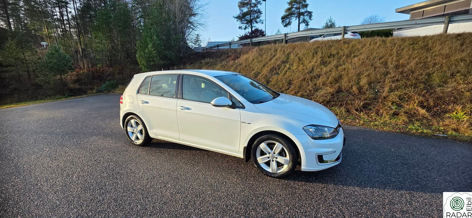 VOLKSWAGEN GOLF Exclusive