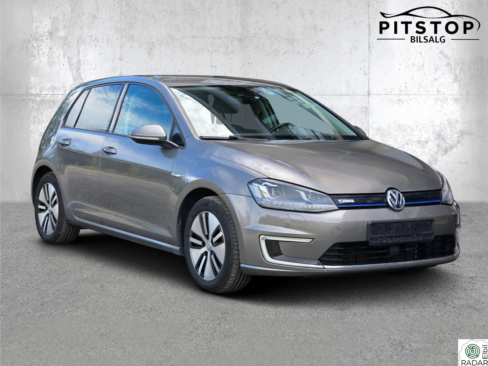 VOLKSWAGEN GOLF Exclusive Skinn ACC Varmepumpe Navi Euok 08/2028