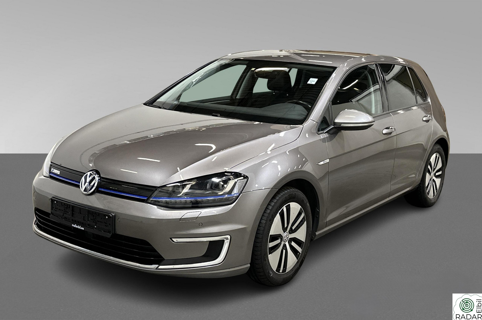 VOLKSWAGEN GOLF SKINNSETER