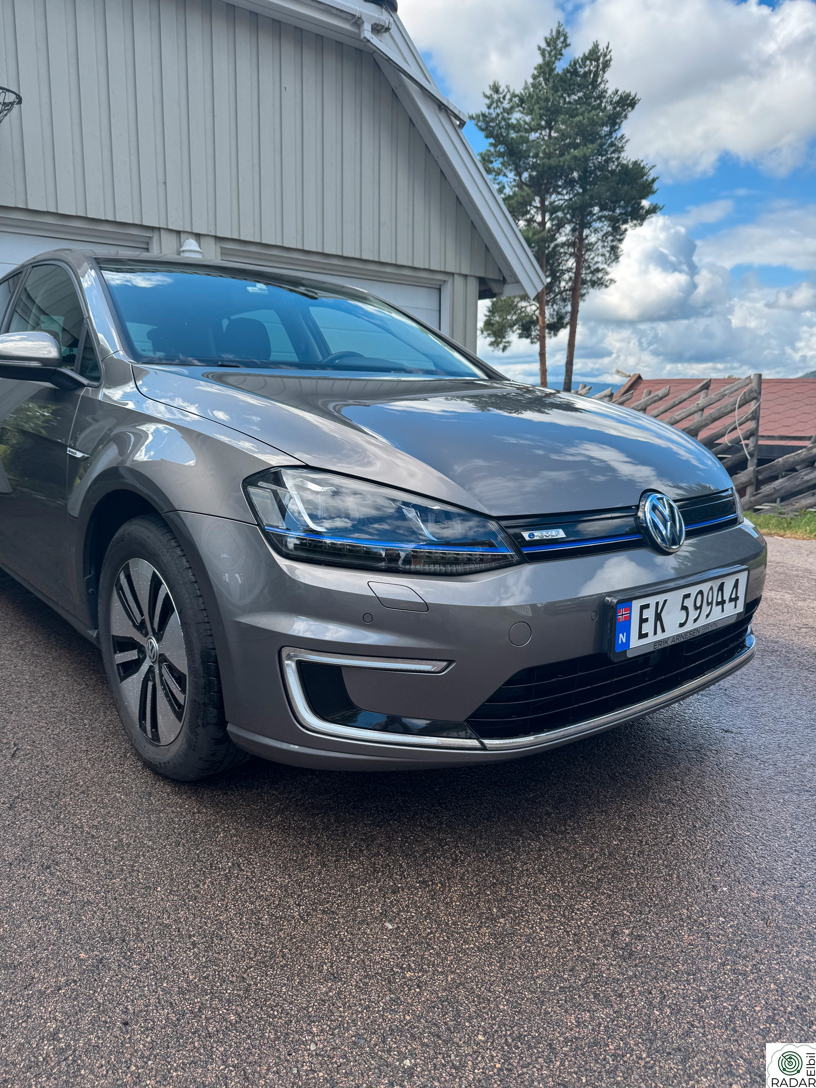 VOLKSWAGEN GOLF Exclusive