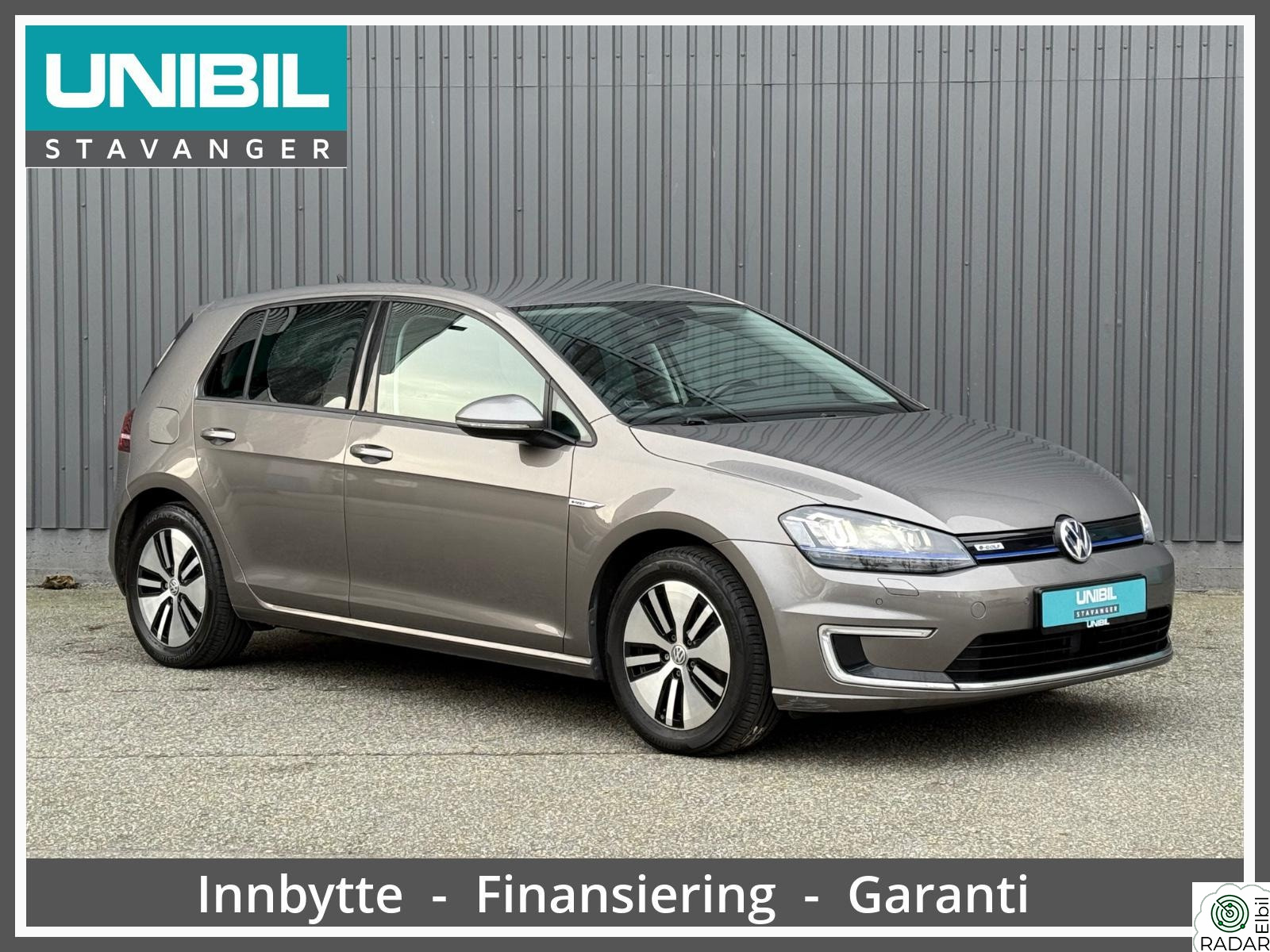 VOLKSWAGEN GOLF e-Golf Exclusive Skinn/Keyless/ACC/Varmepumpe/Vinterpk