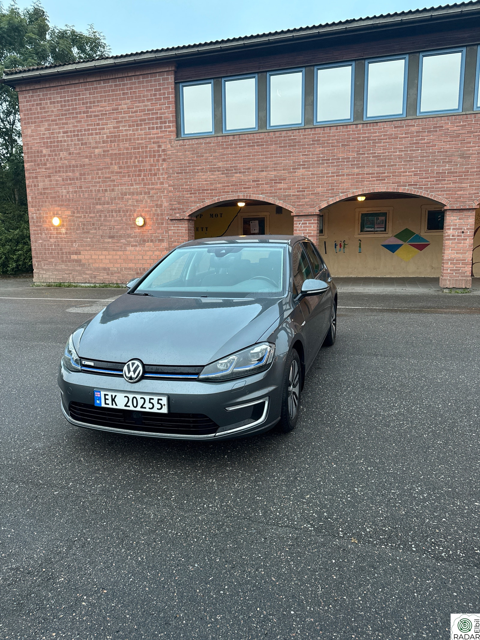 VOLKSWAGEN GOLF Facelift eGolf med 300km rekkevidde