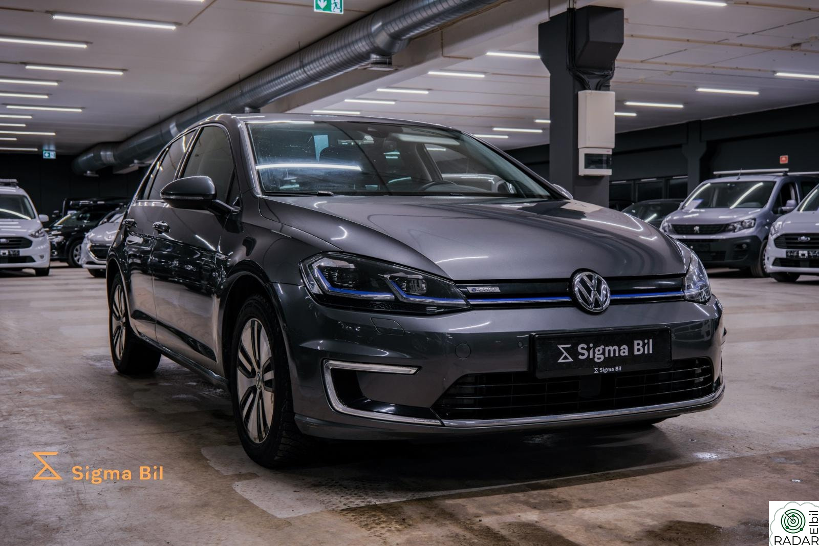 VOLKSWAGEN GOLF 136HK ACC Dynaudio Skin BT DAB Navi Active info EU07/27