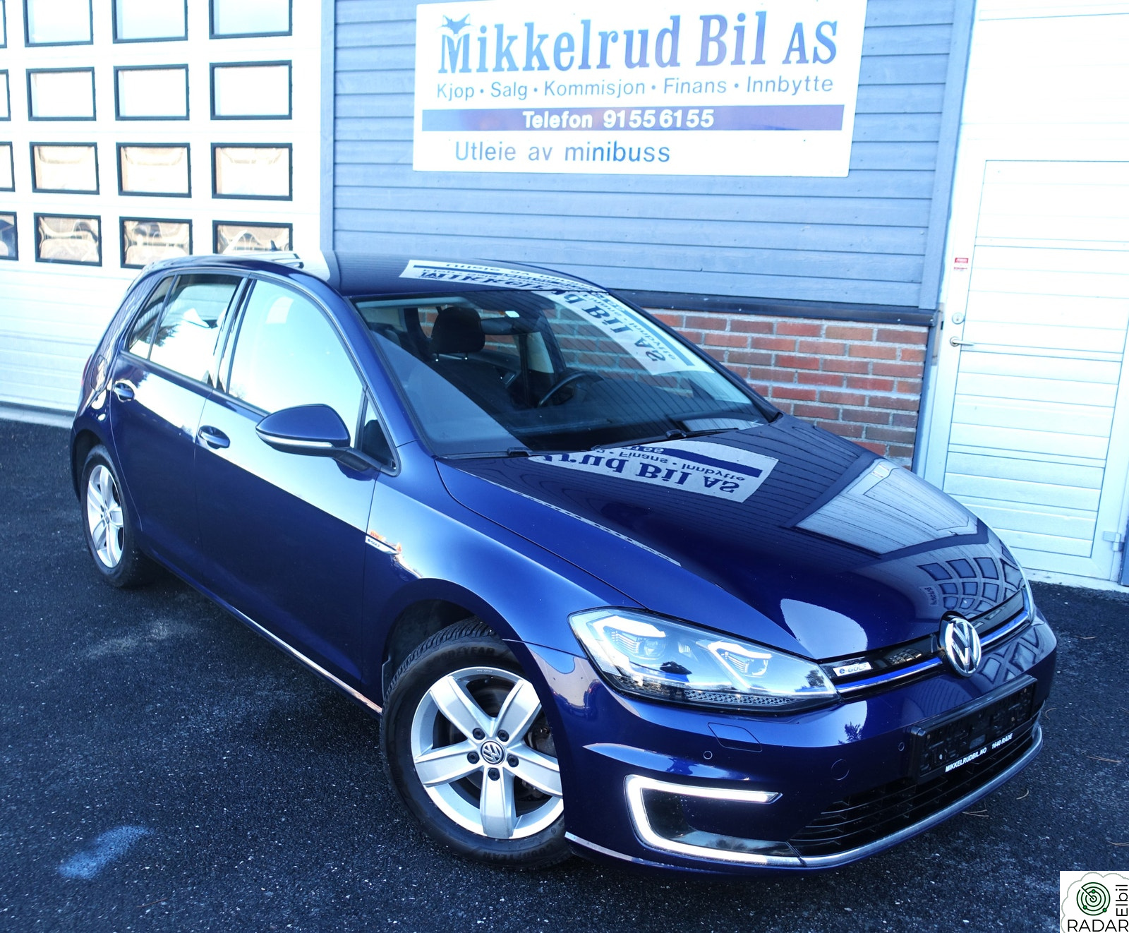 VOLKSWAGEN GOLF 136 hk 300 km 2 eiere
