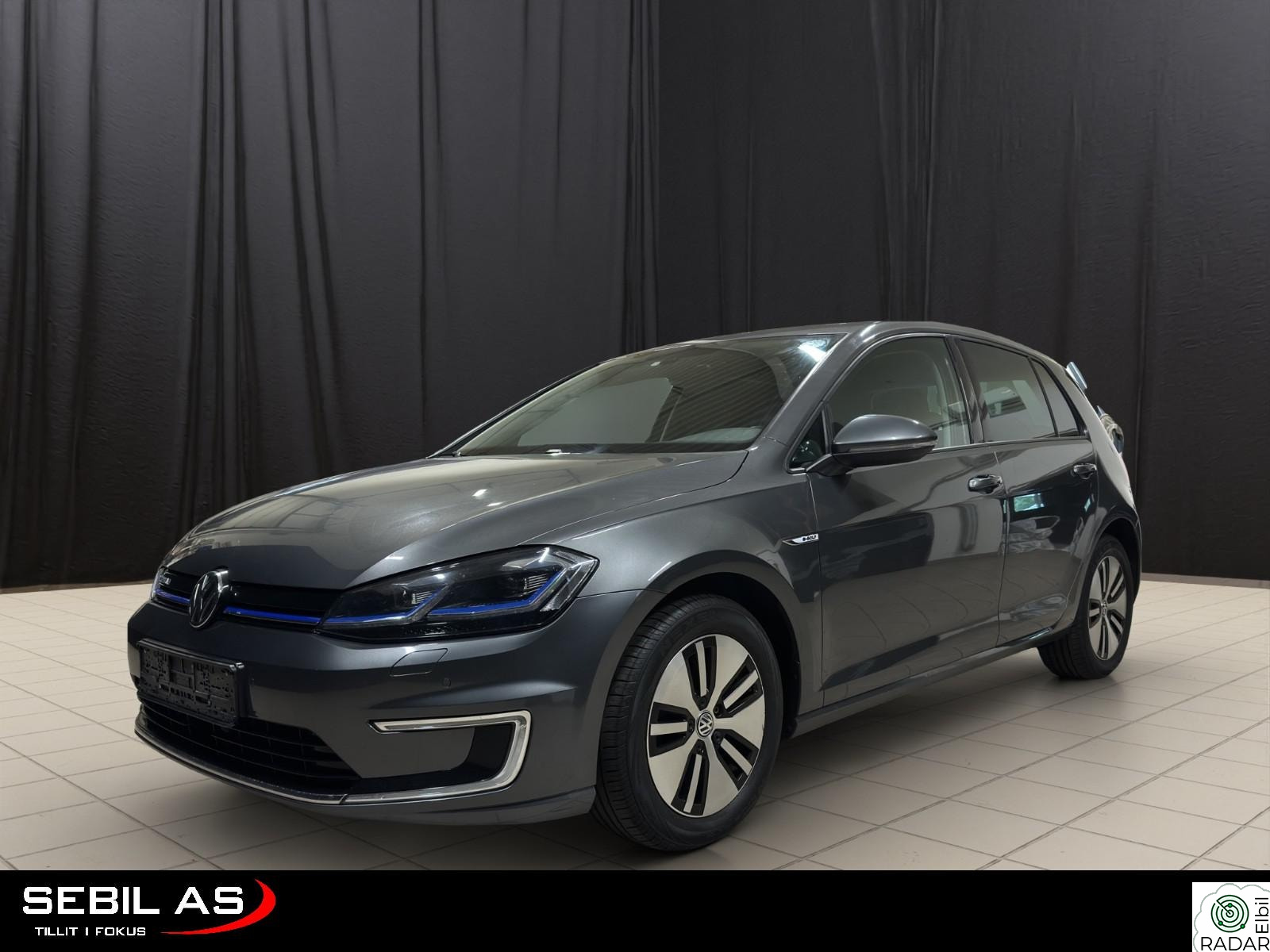 VOLKSWAGEN GOLF ACC/Virtuell cockpit/Navigasjon/R.kamera/Carplay++