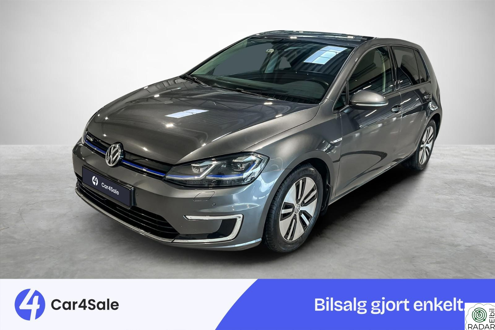 VOLKSWAGEN GOLF 300km / Active Info / ACC / R.Kam/ Norsk/ V.Pumpe/ EU27