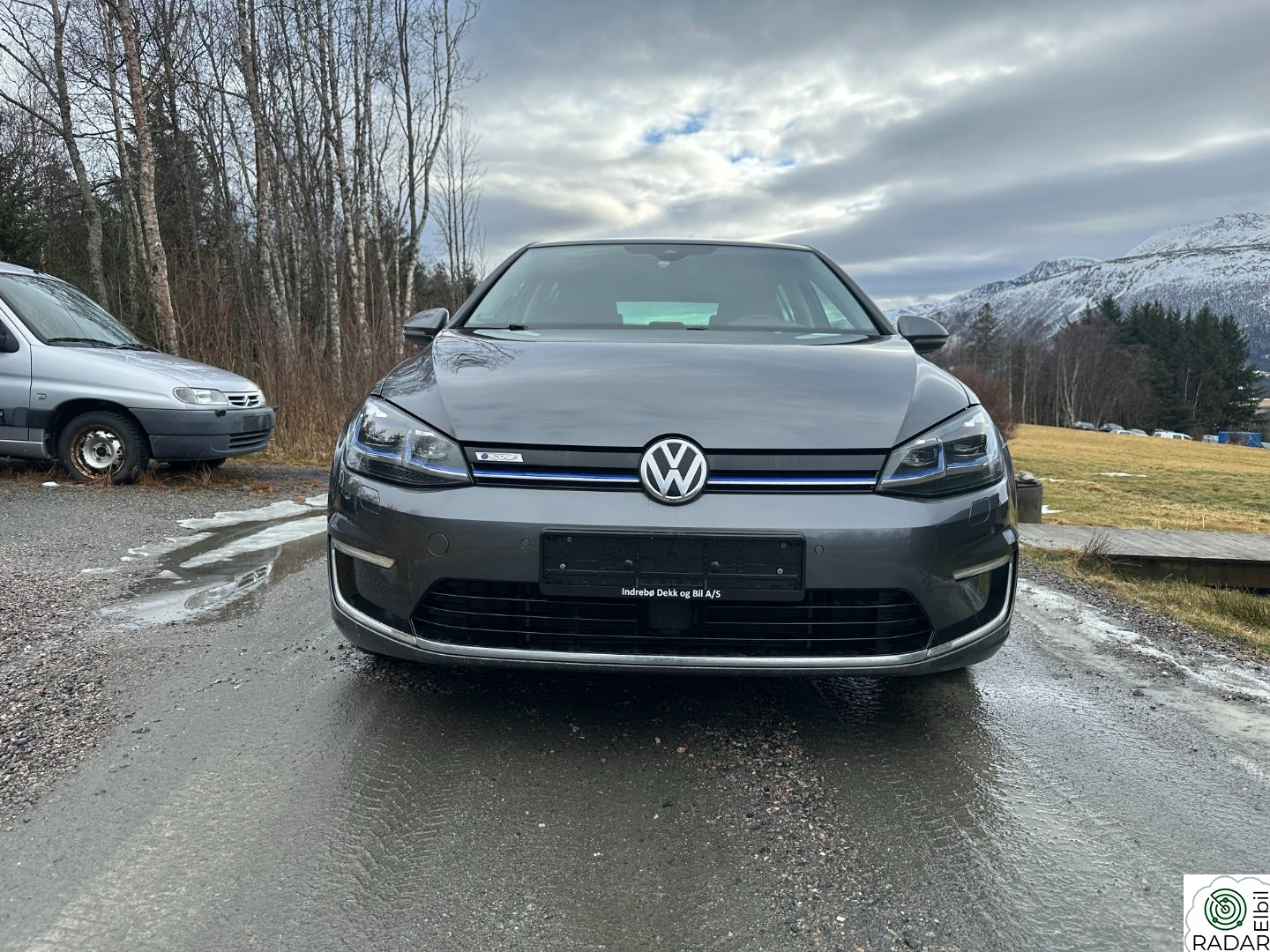 VOLKSWAGEN GOLF EL GOLF 300km
