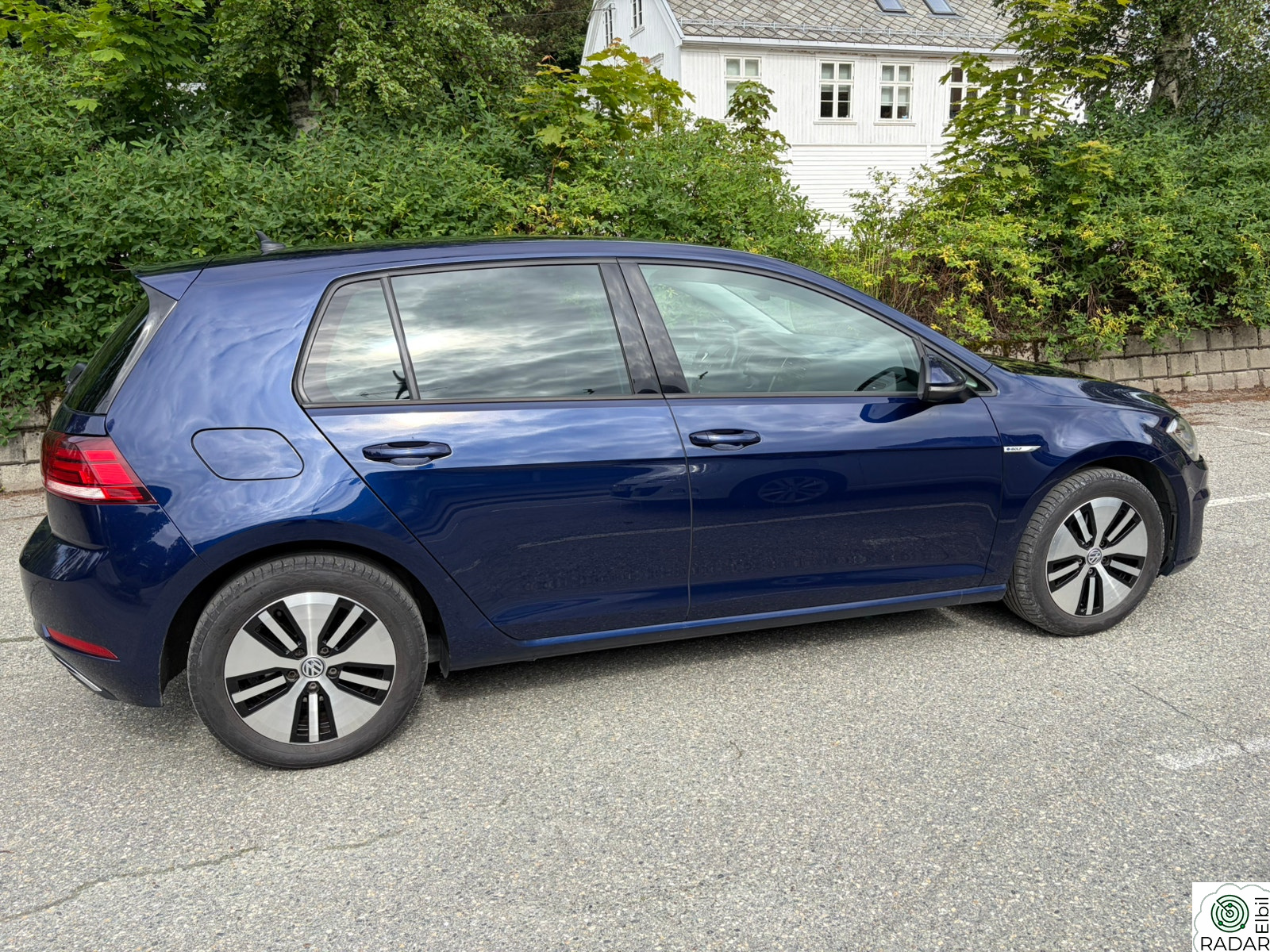 VOLKSWAGEN GOLF 136 hk