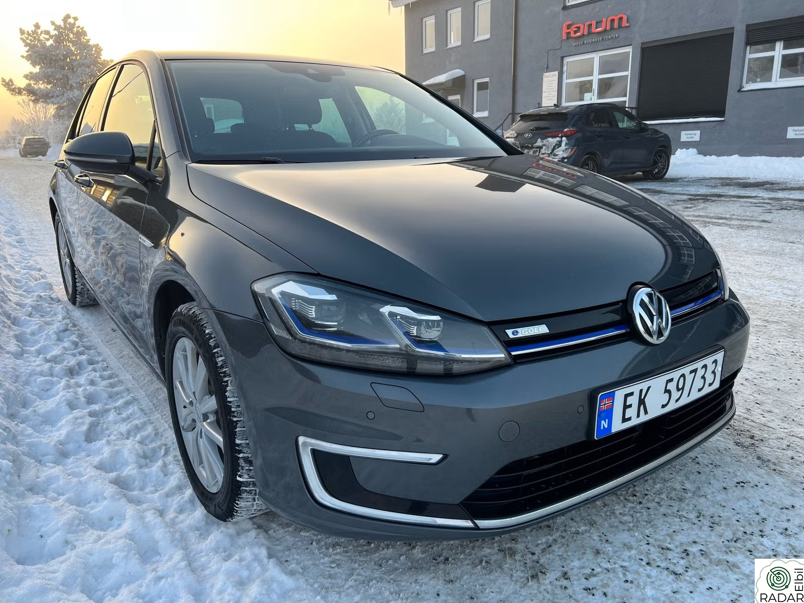VOLKSWAGEN GOLF E-GOLF/300KM/136HK/KEYLESS/A-DISPLAY/ACC/KAMERA/NAVI+++