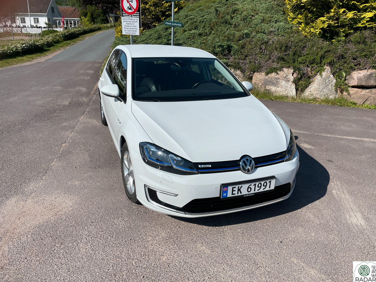 VOLKSWAGEN GOLF E-GOLF 136HK