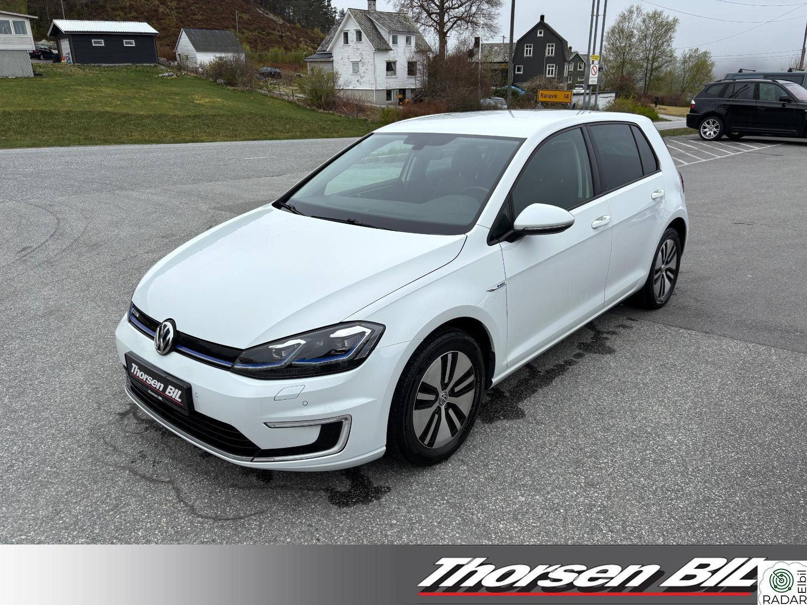 VOLKSWAGEN GOLF e-Golf Lav km stand) Eu ok for 2 nye år