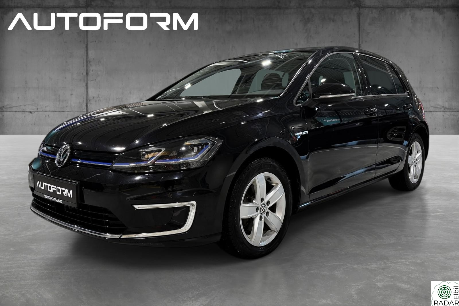 VOLKSWAGEN GOLF e-Golf| 136hk| 230km WLTP| Navi| R.Kamera| V.Pumpe|
