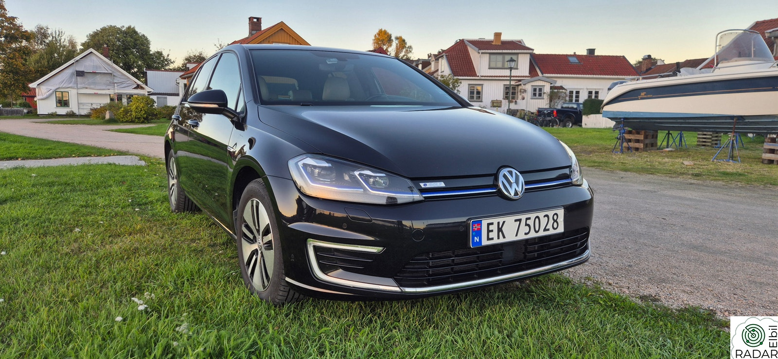VOLKSWAGEN GOLF COMFORT 100KW 136hk