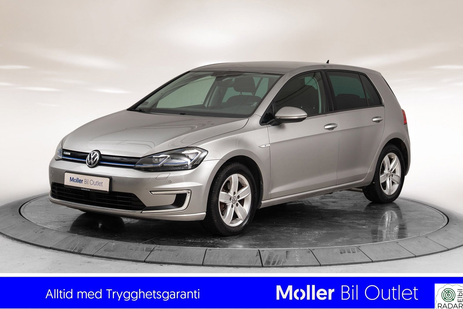 VOLKSWAGEN GOLF 136hk - R.Kam, LED, Navi, ACC