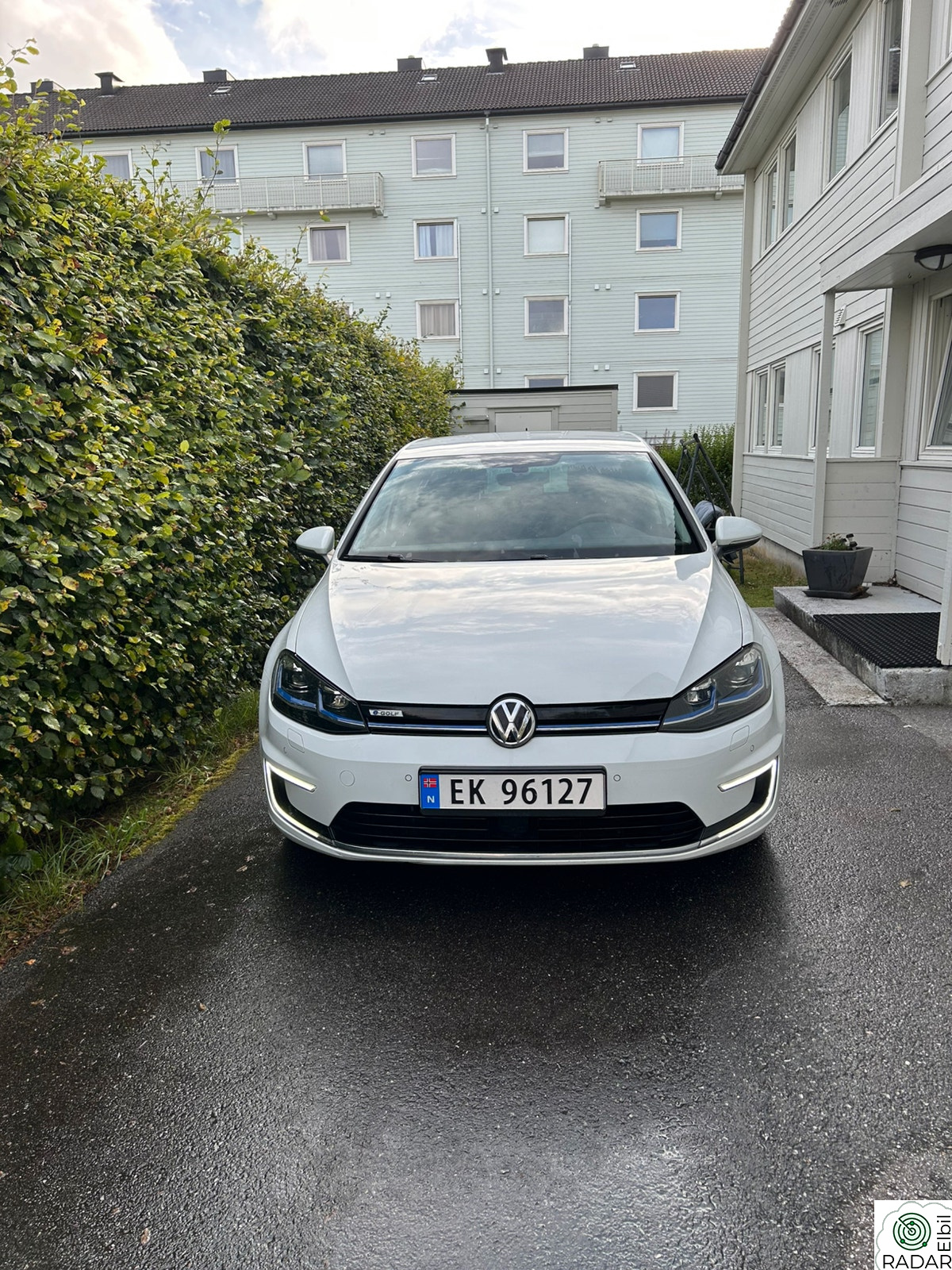 VOLKSWAGEN GOLF E-Golf