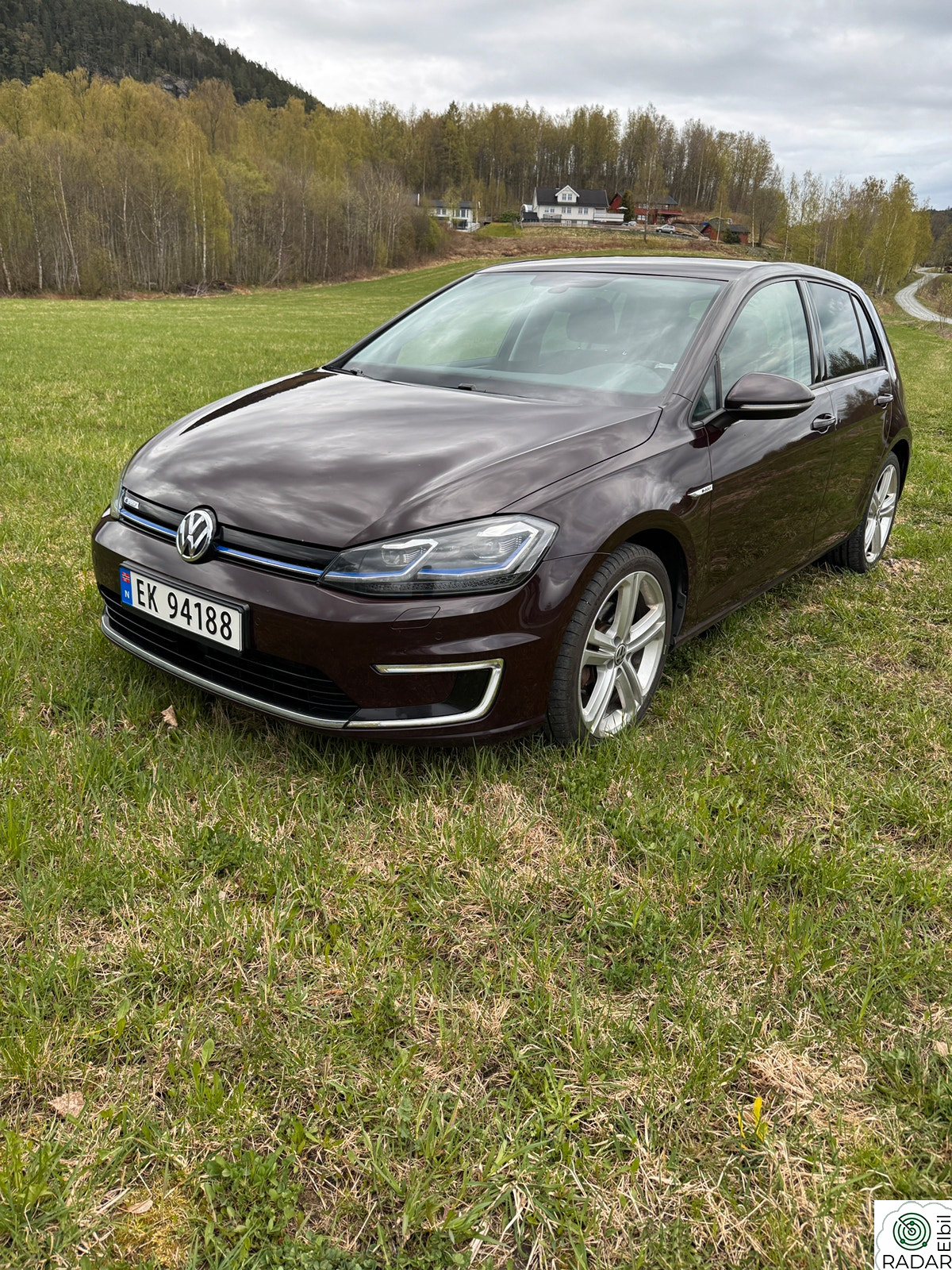 VOLKSWAGEN GOLF E Golf selges Billig