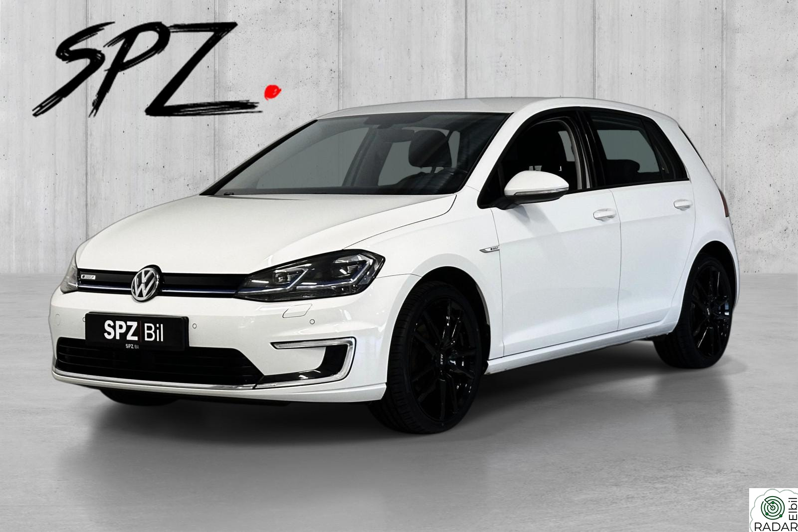 VOLKSWAGEN GOLF E GOLF | SKINN | ACTIVE INFO | ACC | KAMERA | GARANTI