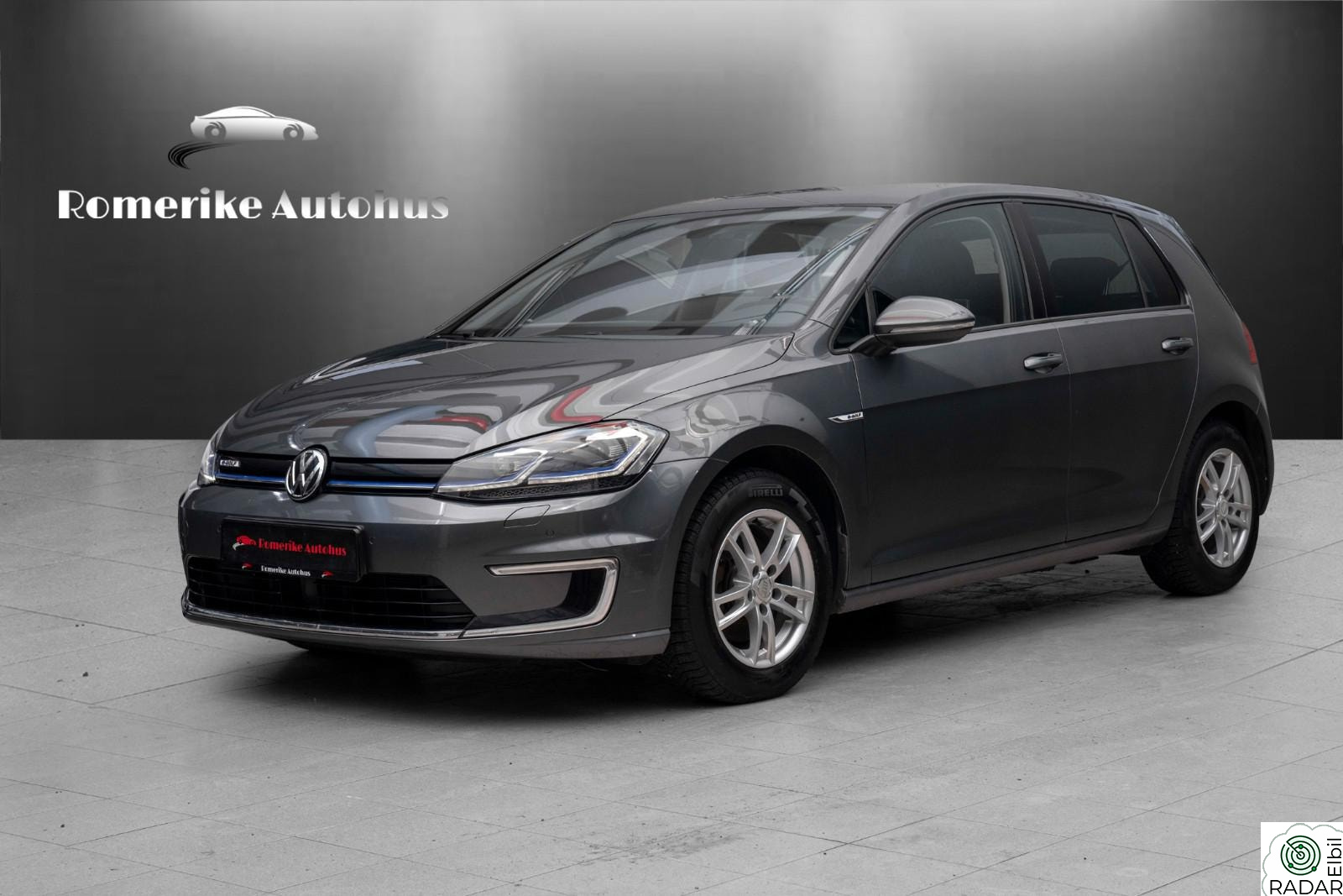 VOLKSWAGEN GOLF FACELIFT 136HK 300KM // Keyless, Ryggekamera, Navigas++