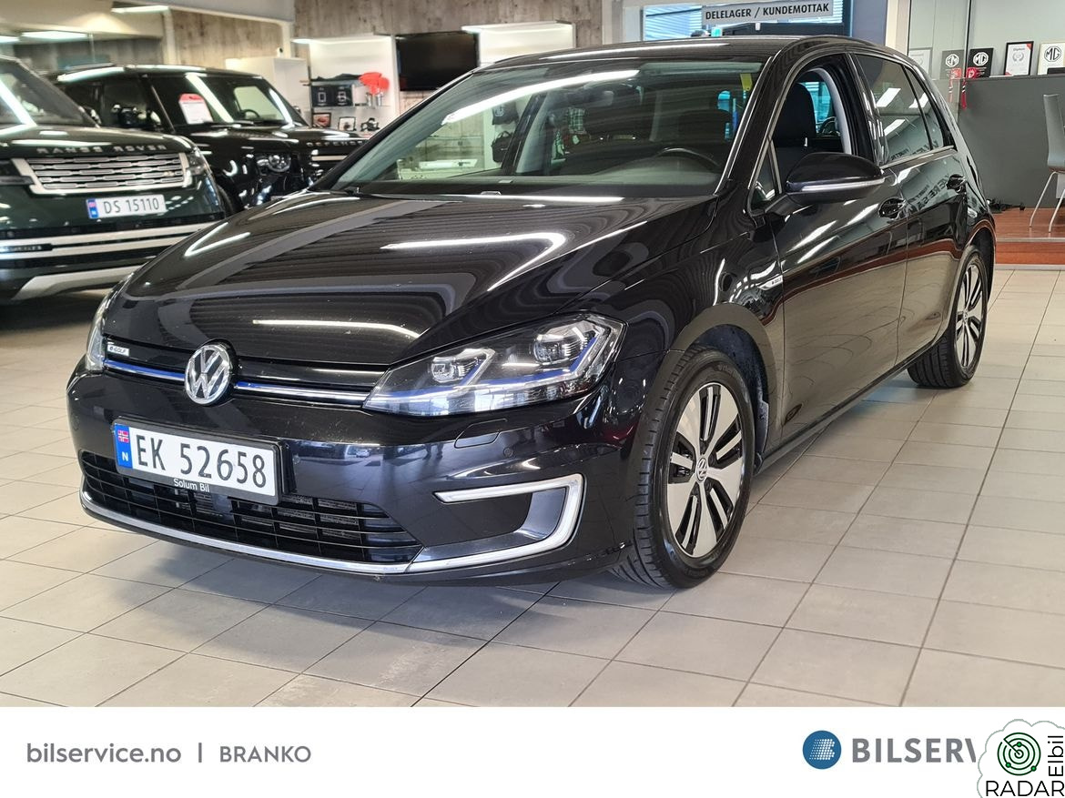 VOLKSWAGEN GOLF 136hk - Rygge kamera, Keyless, 300km