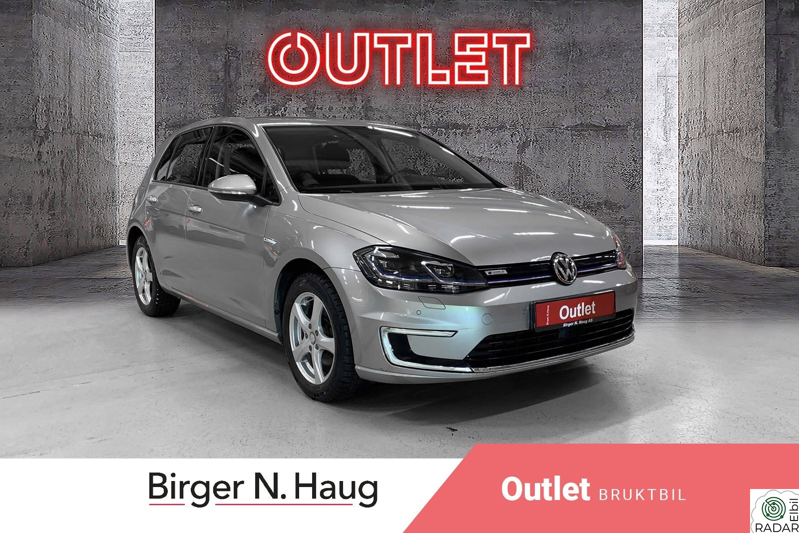 VOLKSWAGEN GOLF /ACTIVE INFO/KEYLESSCARPLAY/