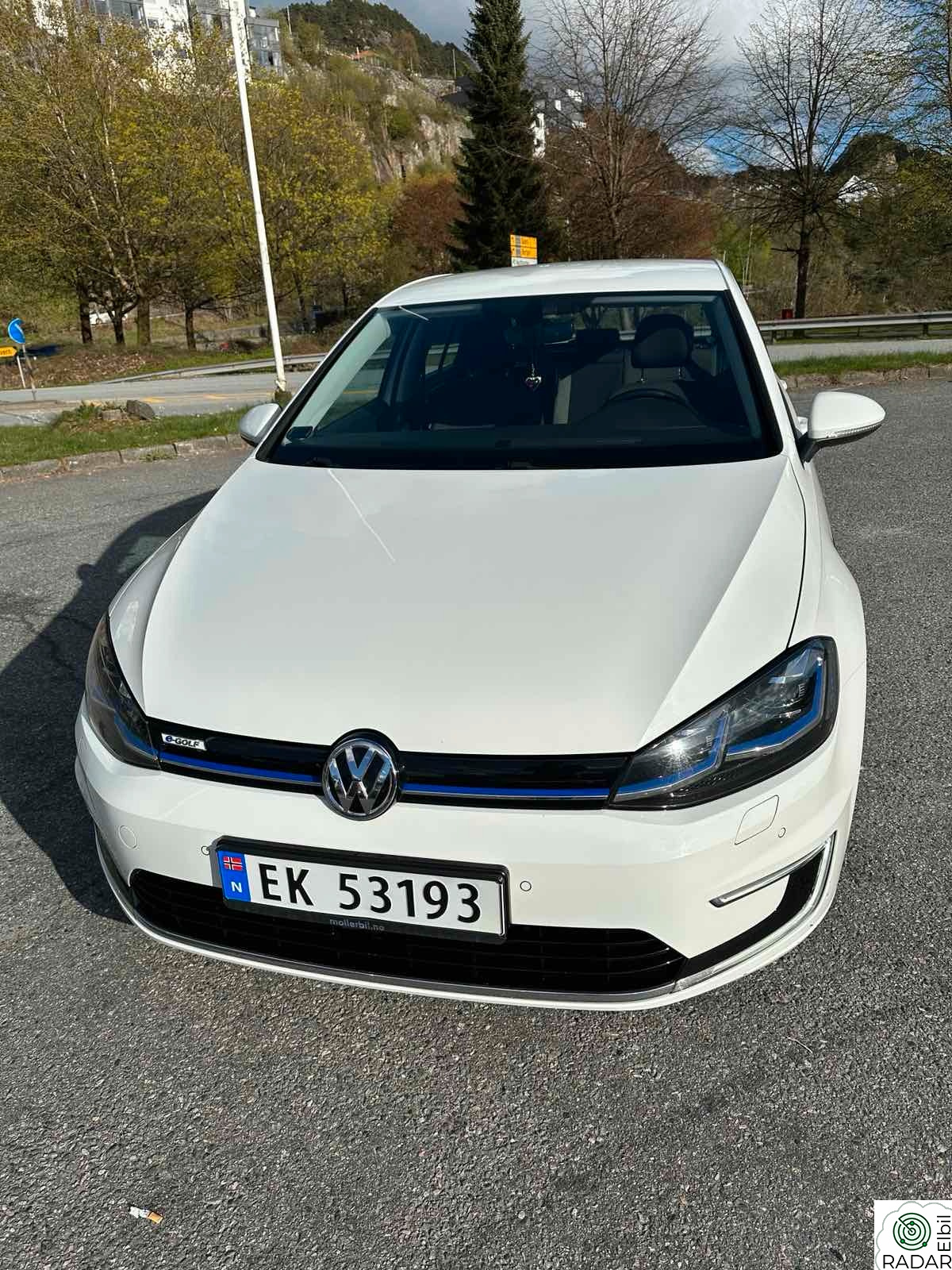 VOLKSWAGEN GOLF Volkswagen e-Golf