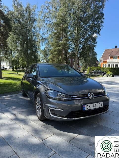 VOLKSWAGEN GOLF E-Golf exclusive, Skinn, Dynaudio, Ryggekam, Keyless ++