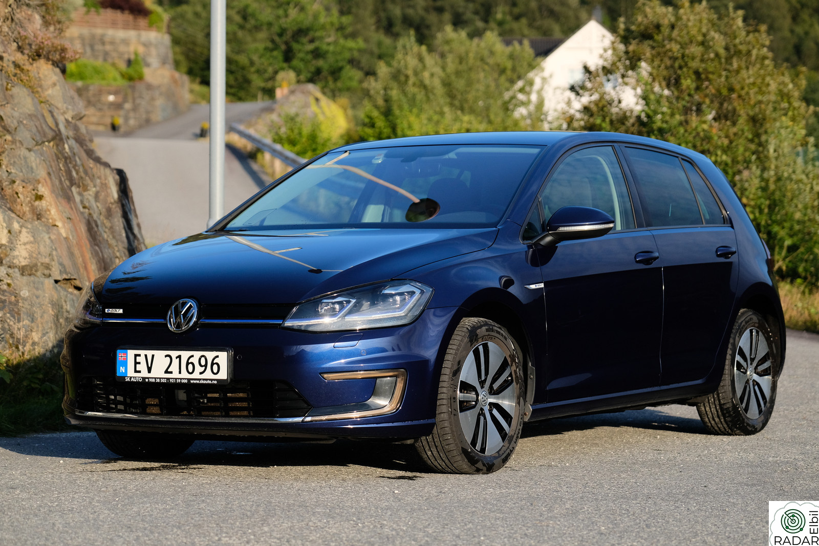 VOLKSWAGEN GOLF E-Golf 300km