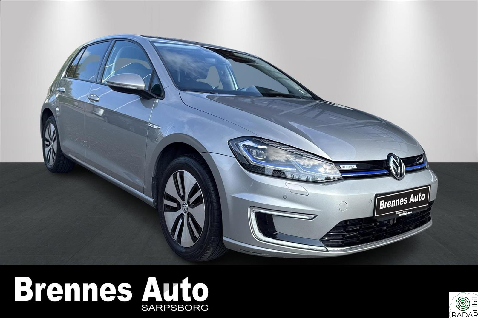 VOLKSWAGEN GOLF / Navi / Bluetooth /ACC / Ny eu