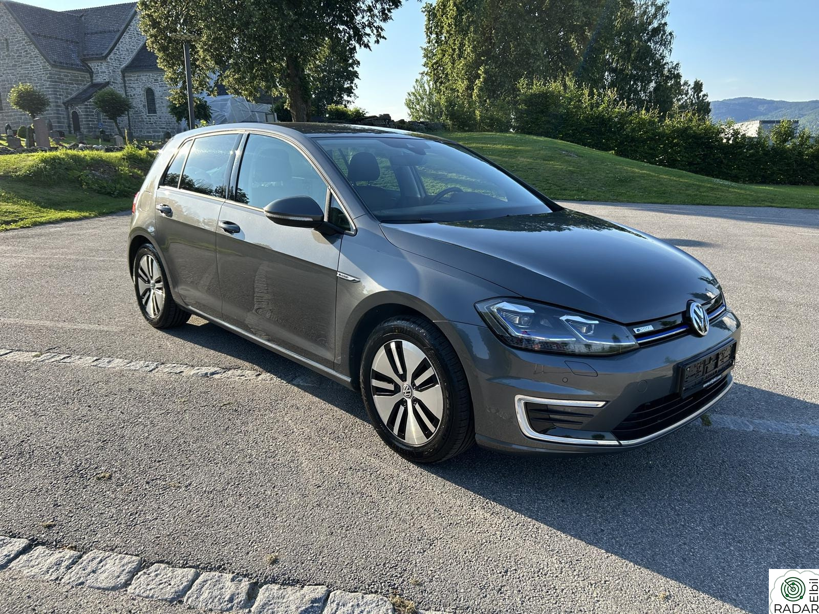 VOLKSWAGEN GOLF 300KM WLTP 1.EIER-ACC-NAVI-KAMERA-VARMEPUMPE- EU OK 27