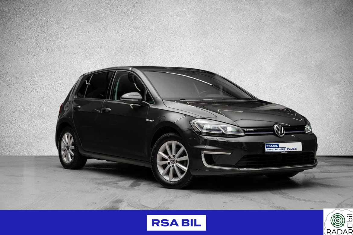 VOLKSWAGEN GOLF ACC / Kamera / Norsk / V.Pumpe / Navi +