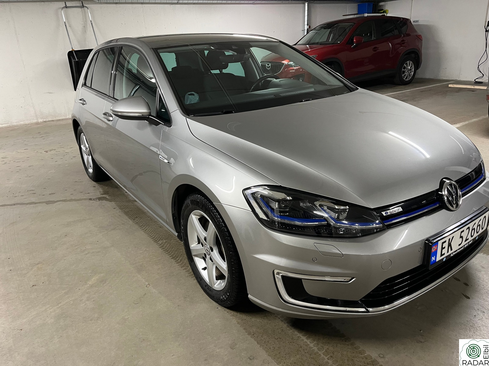 VOLKSWAGEN GOLF E- Golf