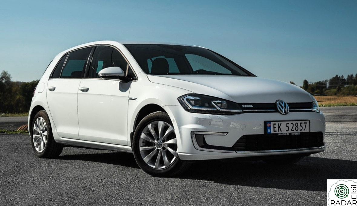 VOLKSWAGEN GOLF 300Km/136hk, ny service