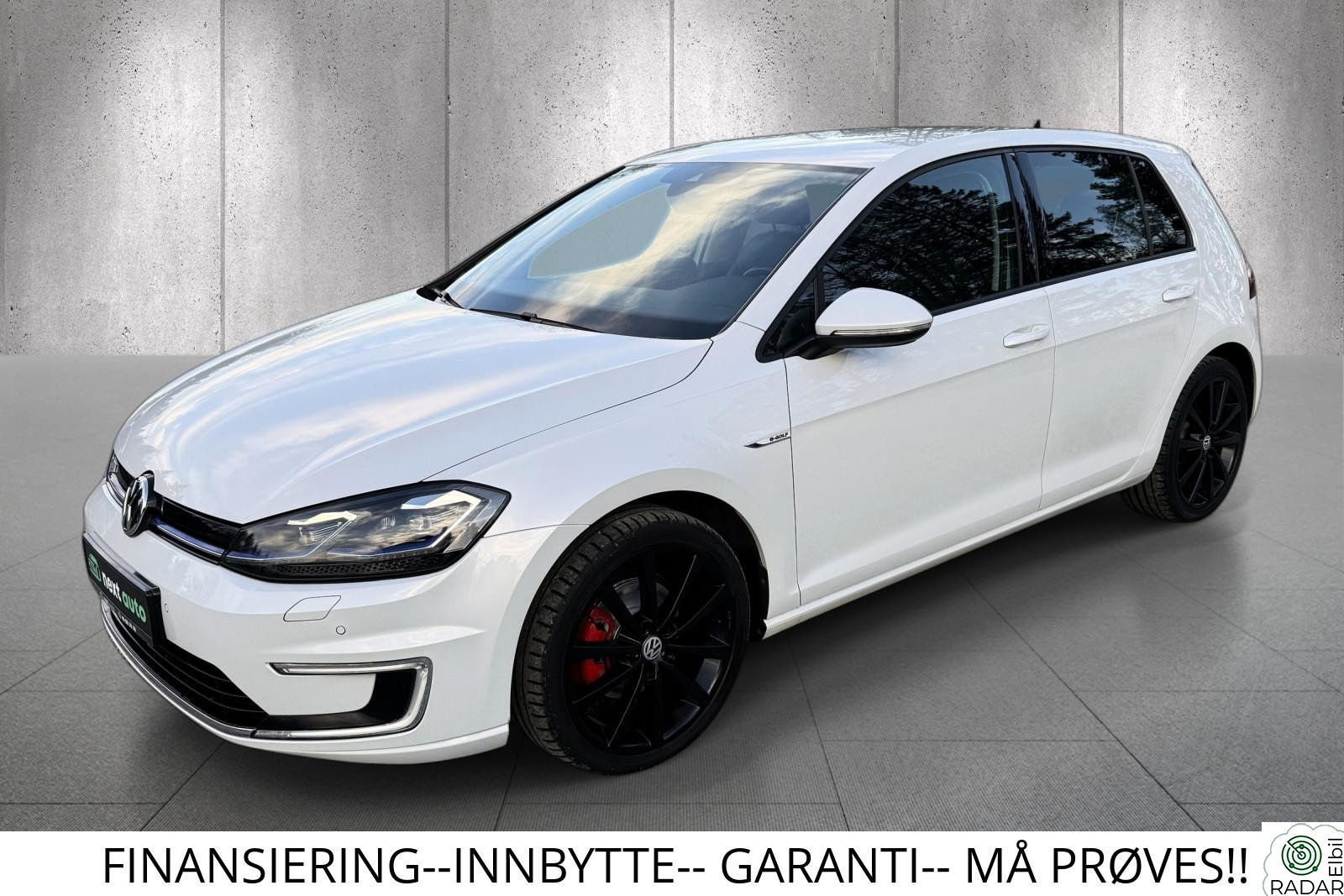 VOLKSWAGEN GOLF HVIT PERL F./ SKINN/ DYNAUDIO/R. Kamera/ ACC/ NAVI/