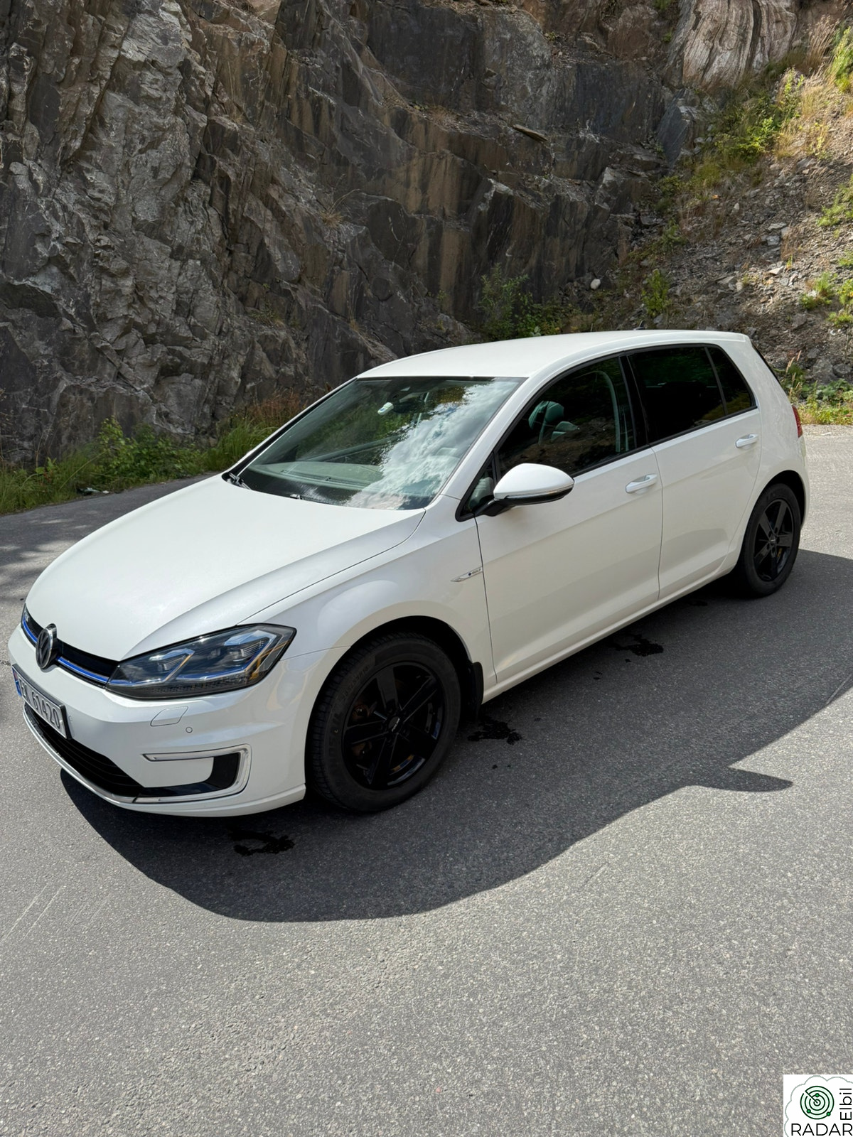 VOLKSWAGEN GOLF Lav km, skinn, V.Pumpe, ACC, R.Kamera, 1 Eier!