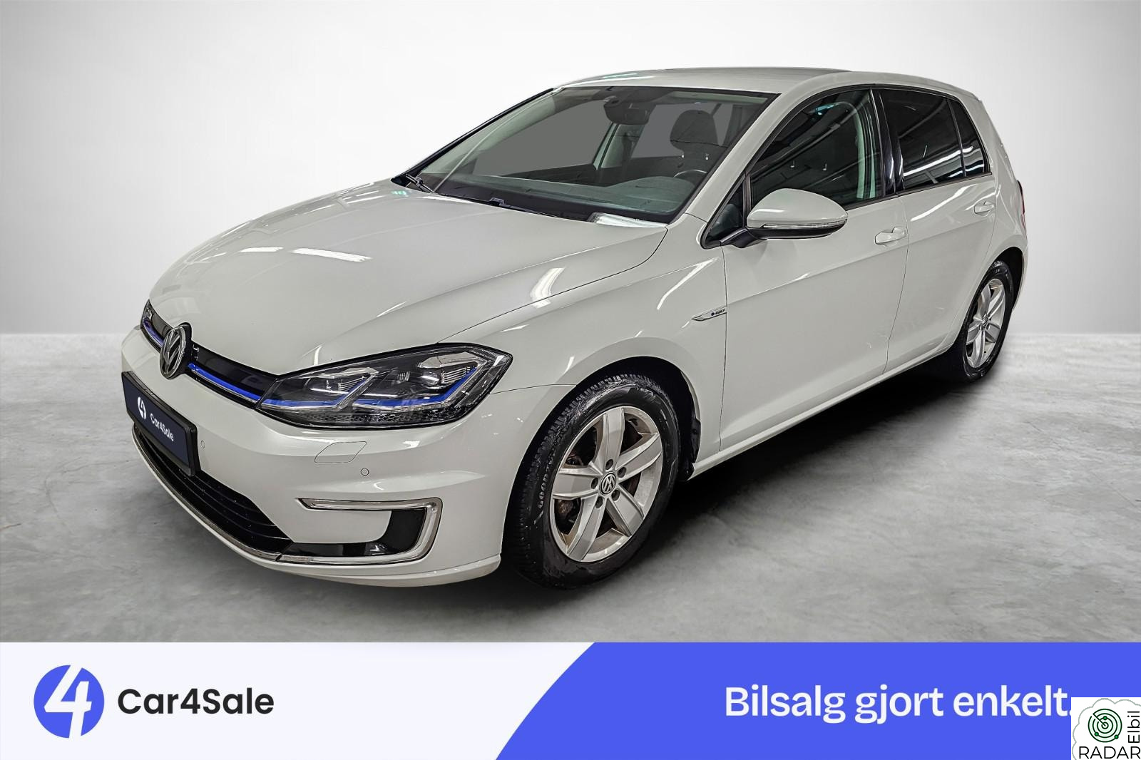 VOLKSWAGEN GOLF 300km / EU27 / Norsk / A.Info / V.Pumpe / R.Kam / ACC++