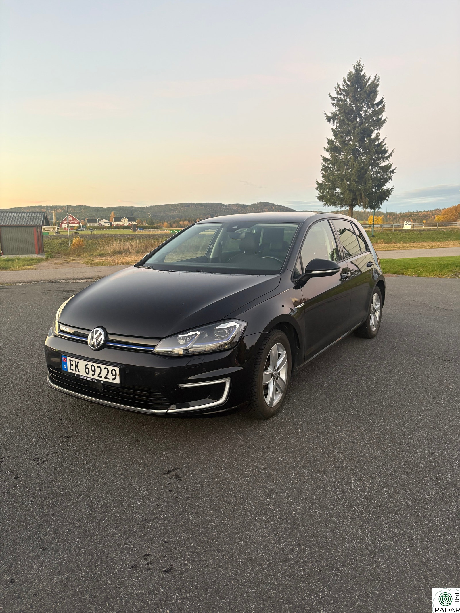VOLKSWAGEN GOLF E-Golf