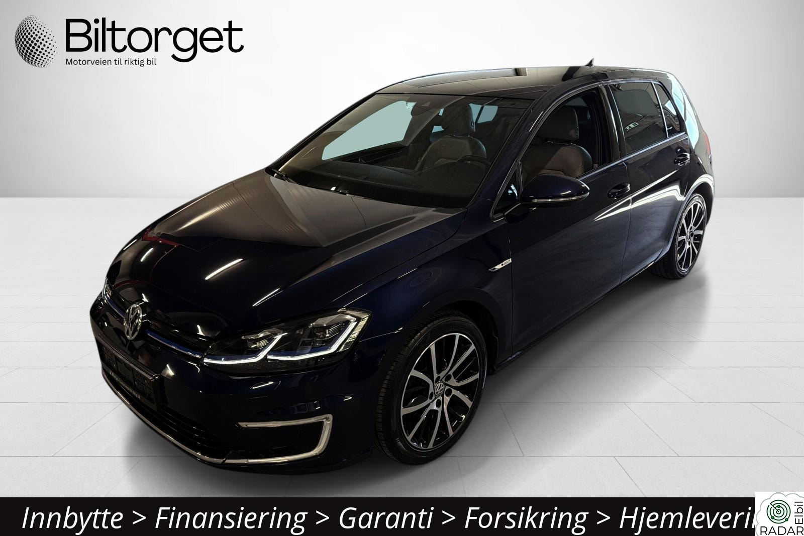 VOLKSWAGEN GOLF 300km Highline Dynaudio Kamera Navi Ny Service EU28