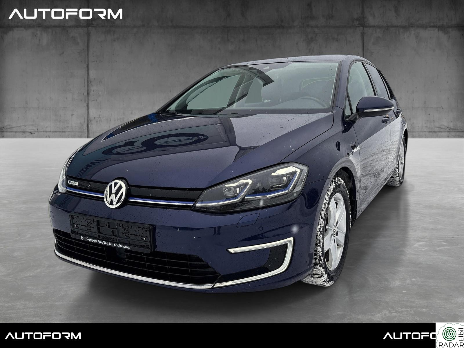 VOLKSWAGEN GOLF Exclusive, Skinn, Digital, 17», ny service