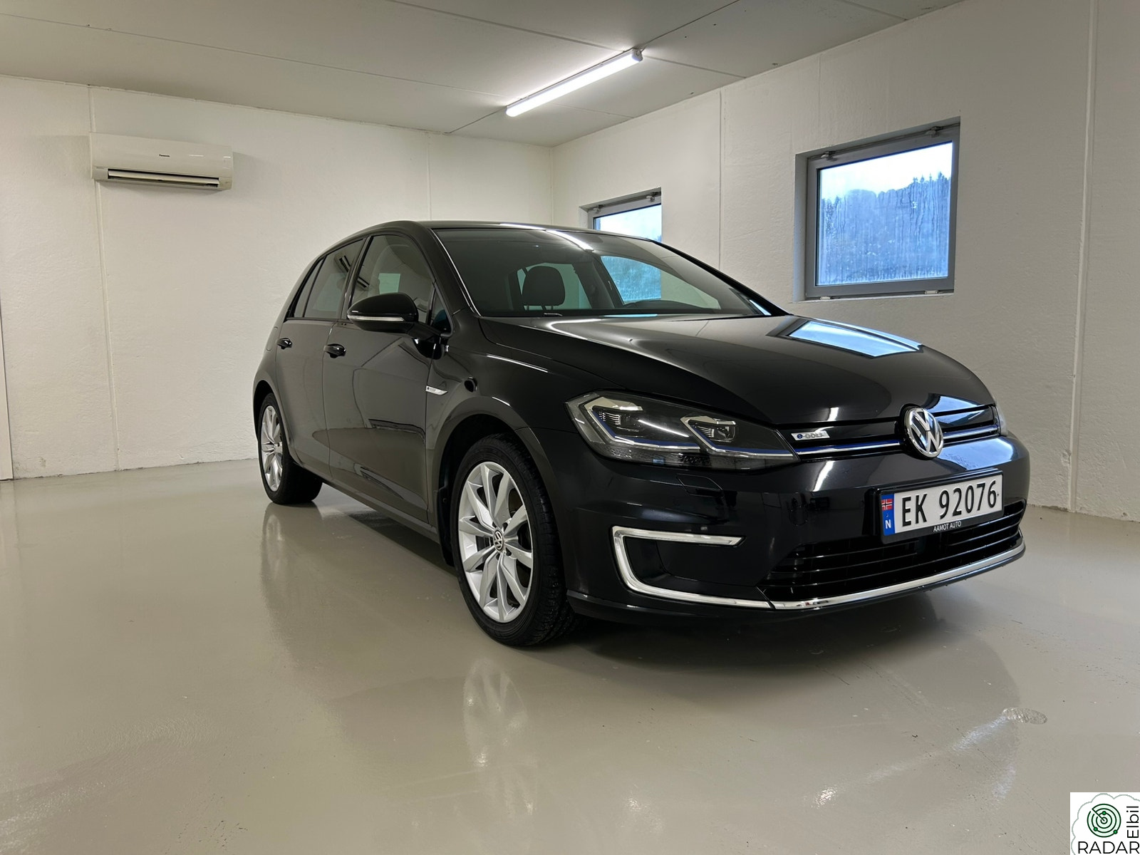 VOLKSWAGEN GOLF Skinn/R.kamera/Acc/Dab+/Telefon