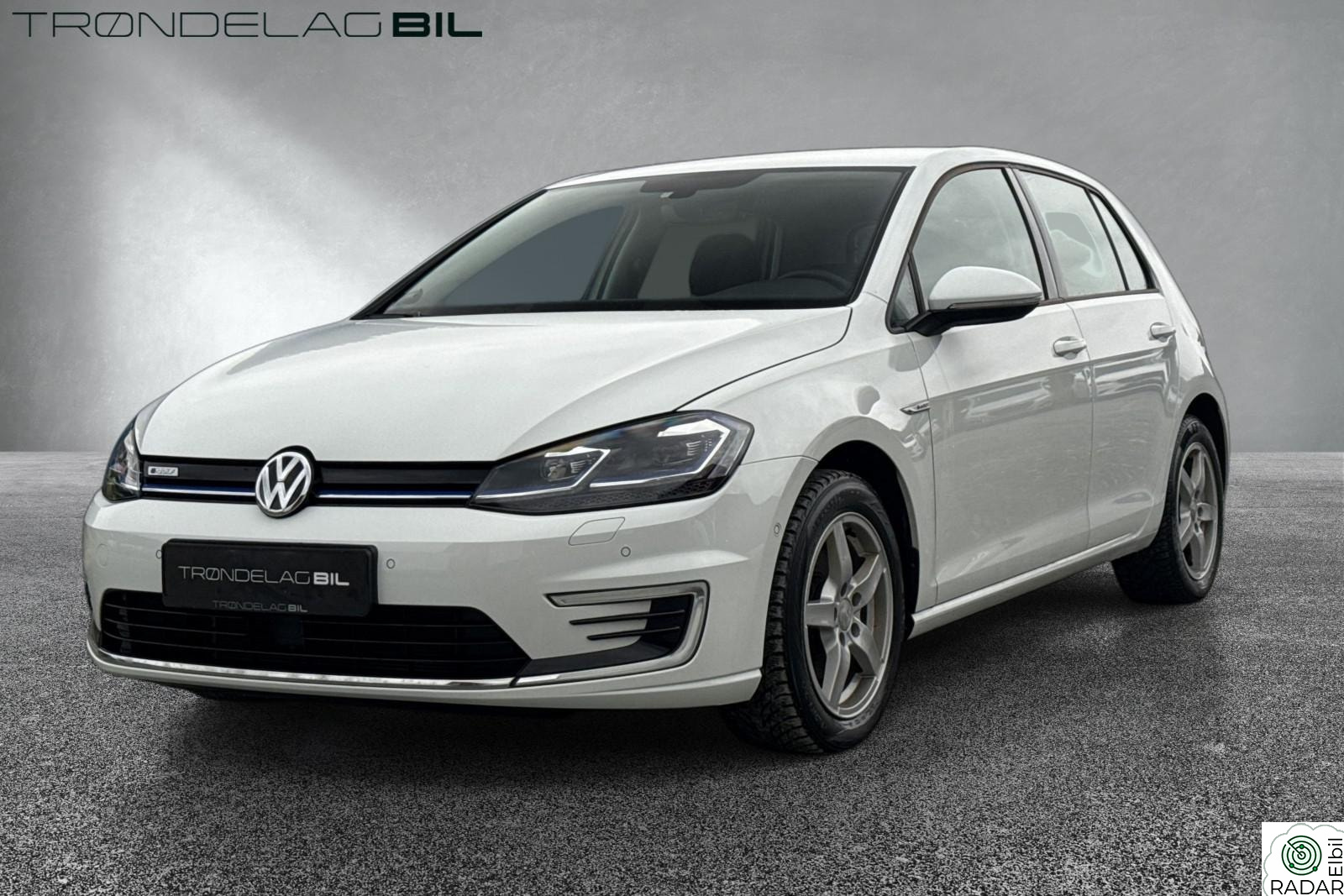 VOLKSWAGEN GOLF 136HK*PDC*APP*KEYLESS*NORSK BIL*kr. 1.295,- per mnd!