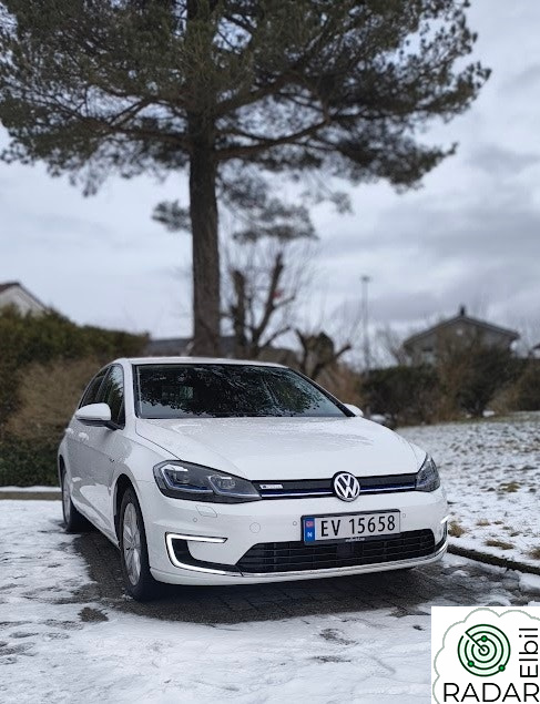 VOLKSWAGEN GOLF E-golf 136 hk Kamera/Ambiente/Keyless