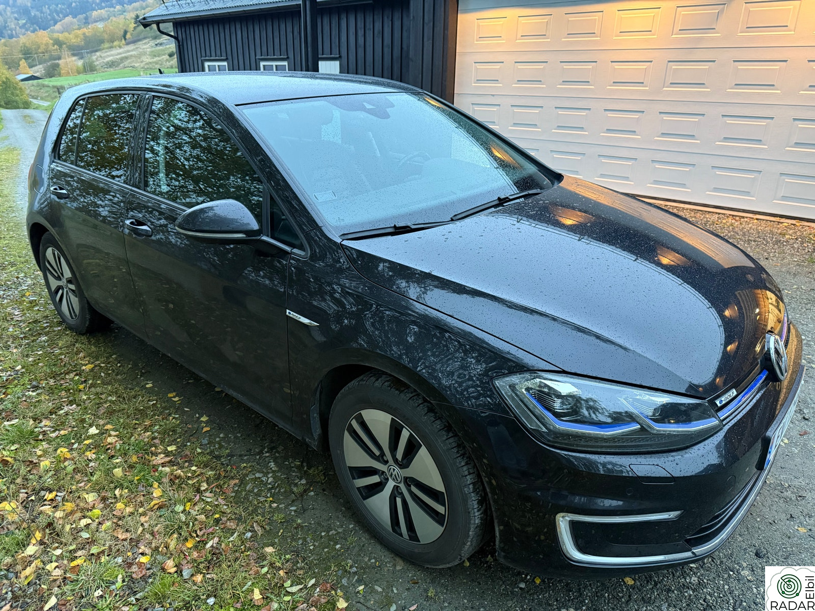 VOLKSWAGEN GOLF Velholdt, fullspekket og klar til bruk!