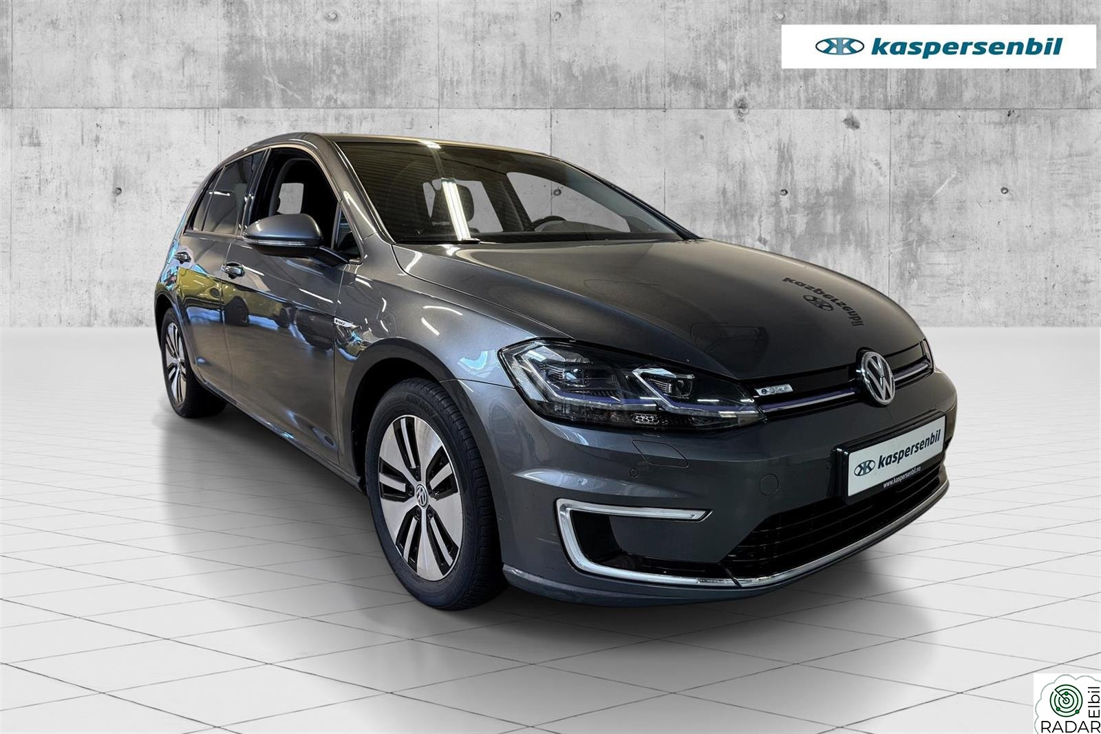 VOLKSWAGEN GOLF E-GOLF NORSK SKINN KAMERA DIGITALT DISPLAY LAV KM++
