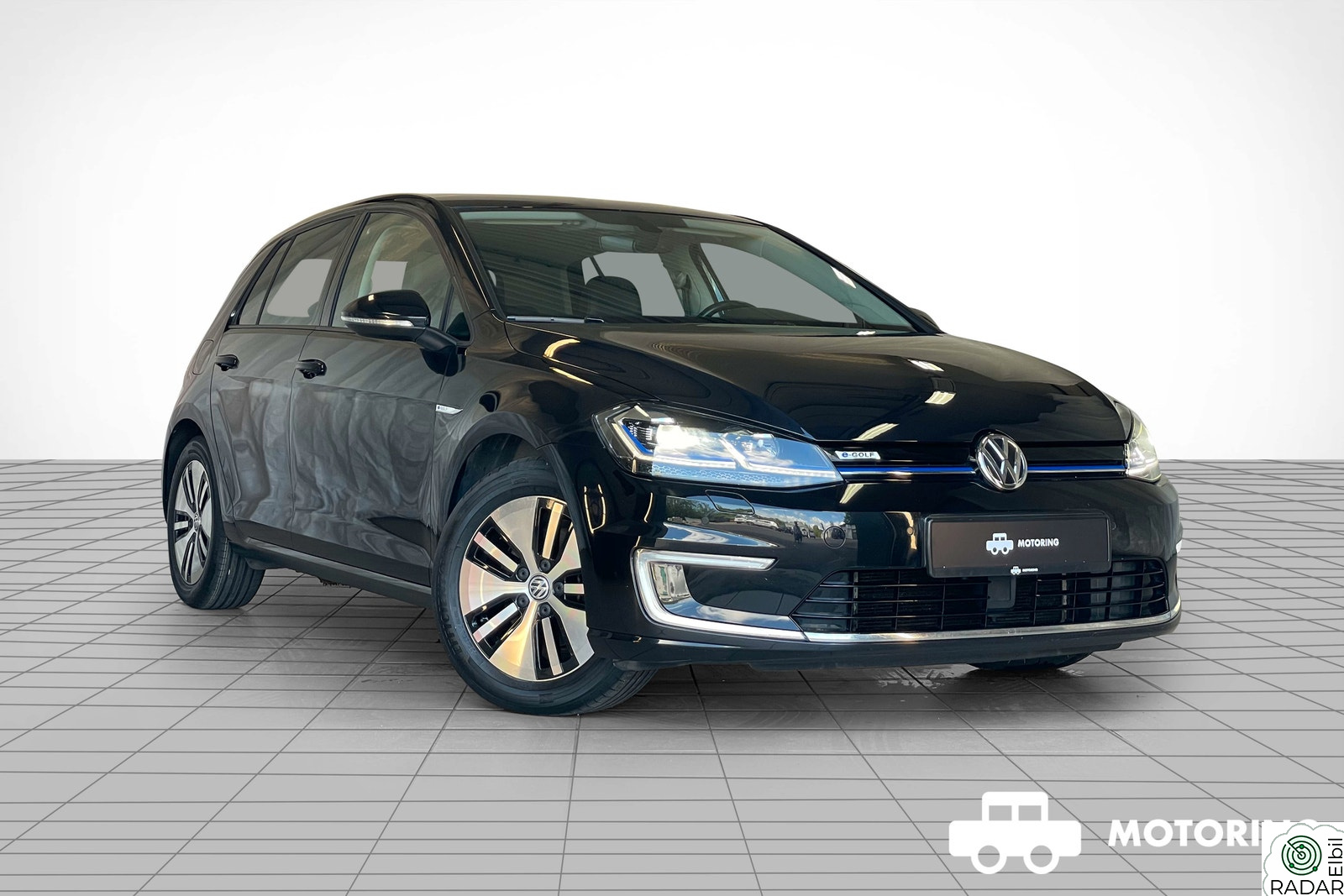 VOLKSWAGEN GOLF 231km WLTP / Exclusive / ACC / Skinn / Nye s.hjul