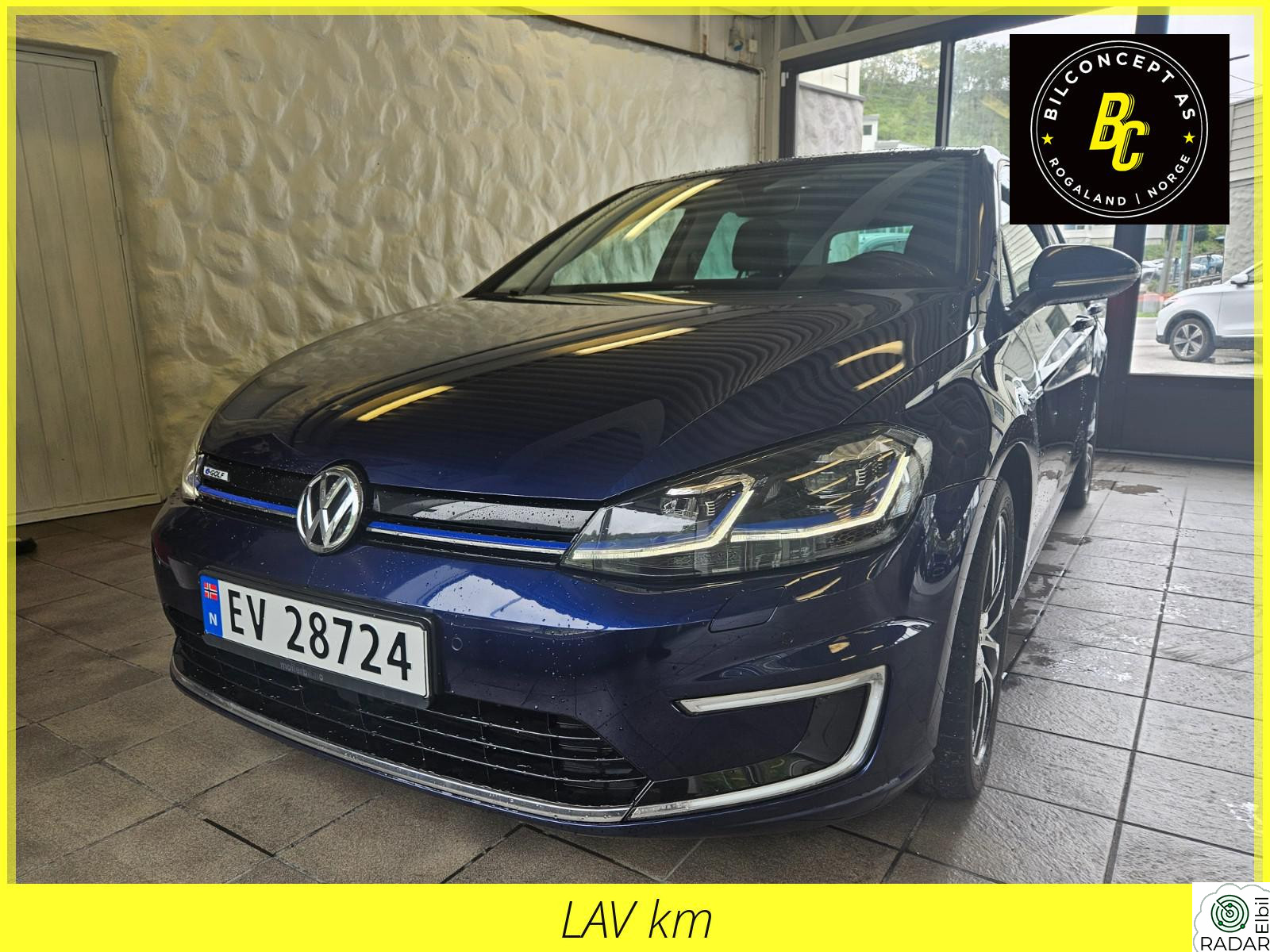 VOLKSWAGEN GOLF ACC/Ryggekamera/parksensor/Skinnsport/LED