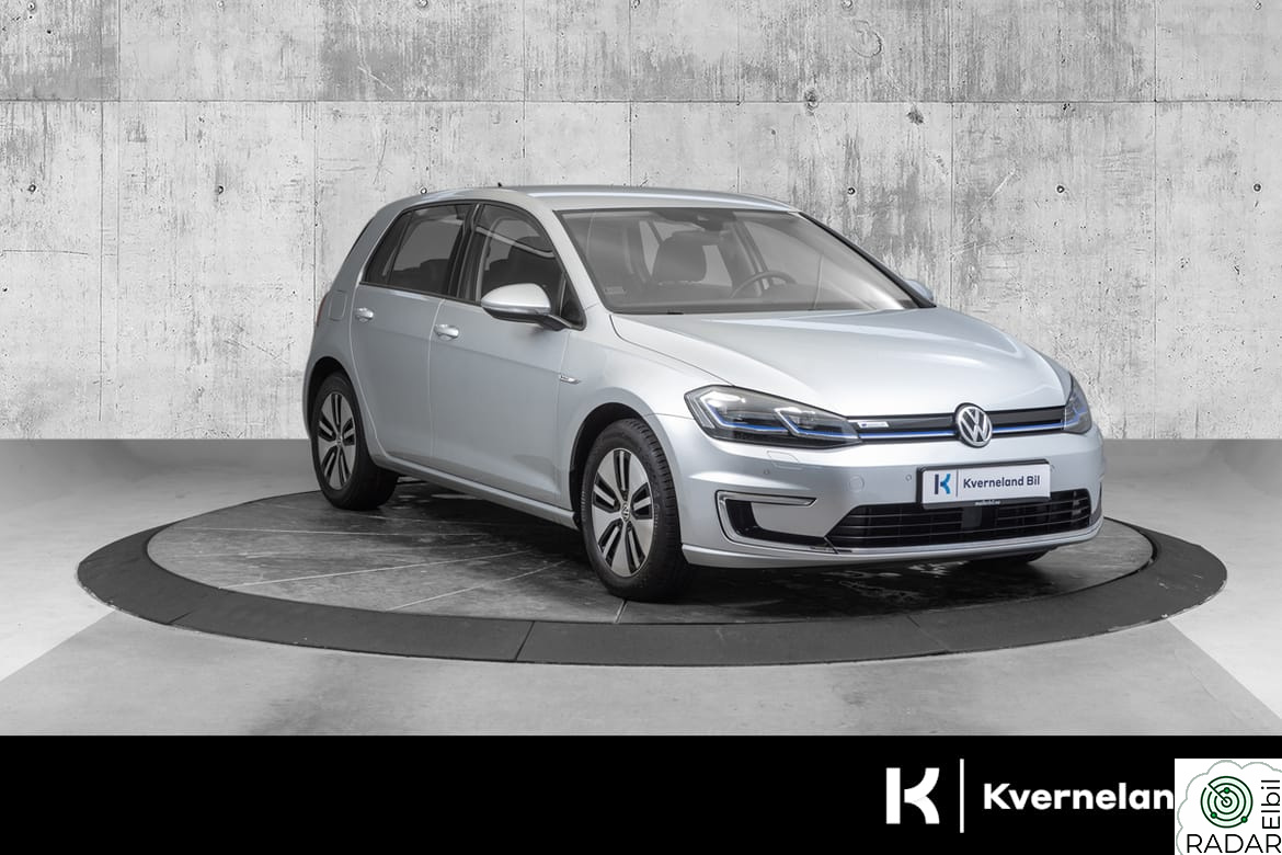 VOLKSWAGEN GOLF E-golf 300km/skinn/ryggekamera