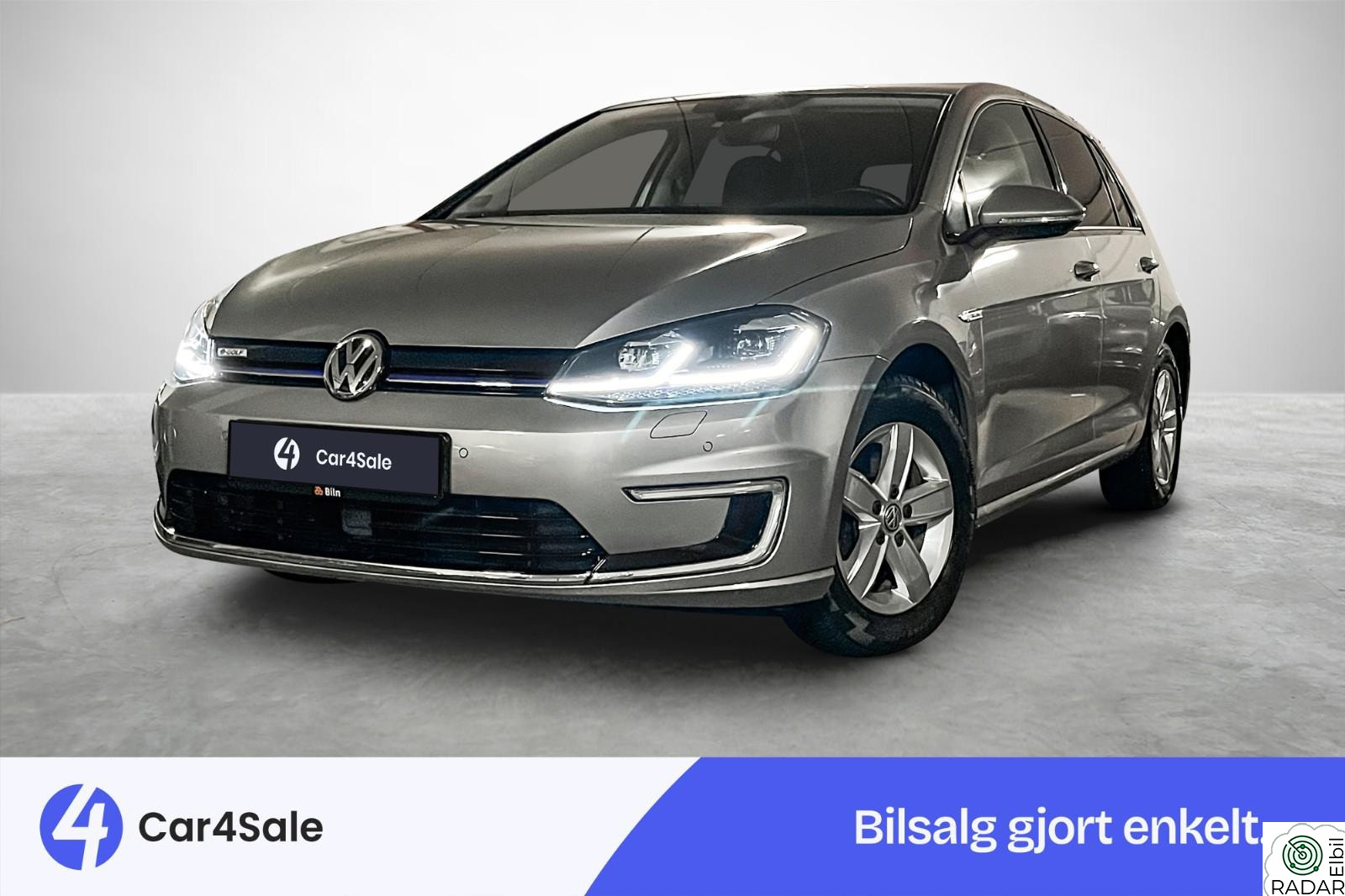 VOLKSWAGEN GOLF 300km/ Navi High/ V.Pumpe/ LED/ ACC/ R.Kam/ Norsk/ DAB+