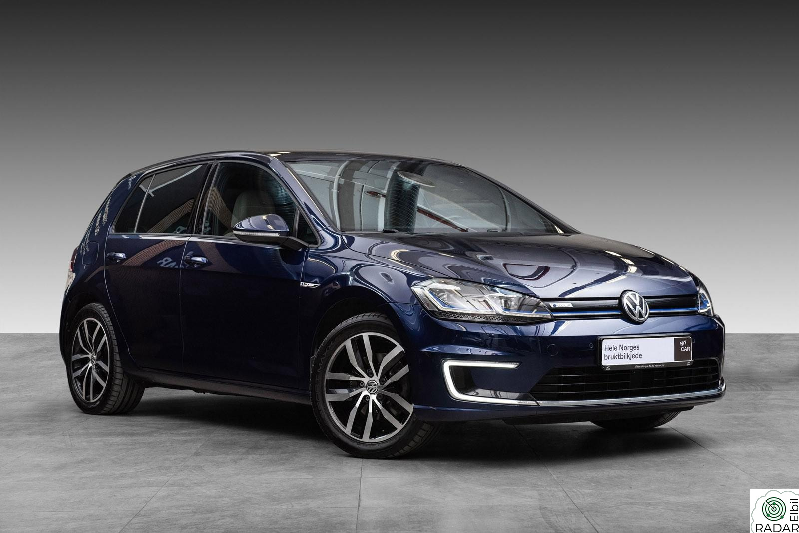 VOLKSWAGEN GOLF E-Golf EXCLUSIVE/ACC/Skinn/Active info/LED/Kamera/Navi